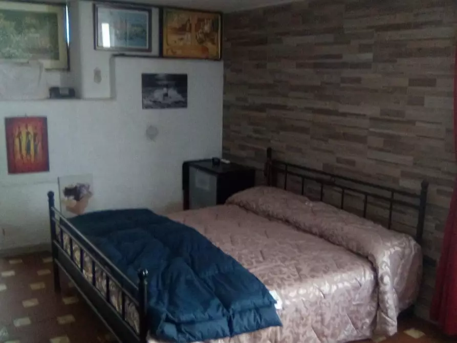 Immagine 6 di Appartamento in vendita  a Carrara