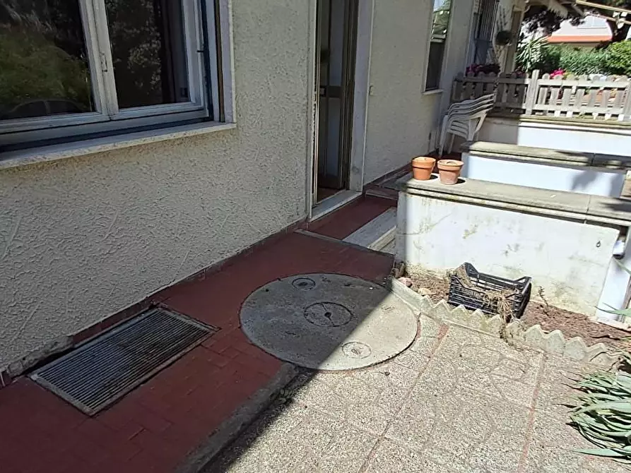 Immagine 3 di Appartamento in vendita  a Cecina