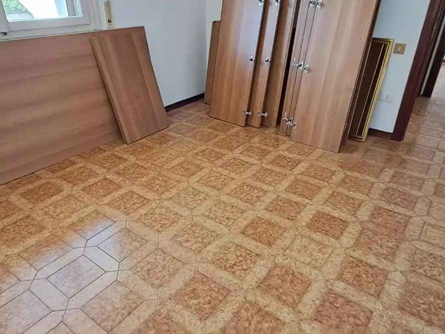 Immagine 7 di Appartamento in vendita  a Cecina