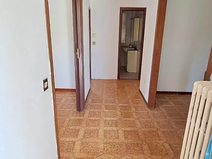 Immagine 6 di Appartamento in vendita  a Cecina