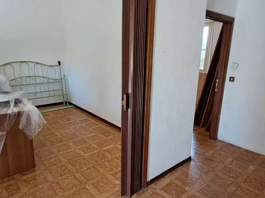 Immagine 13 di Appartamento in vendita  a Cecina