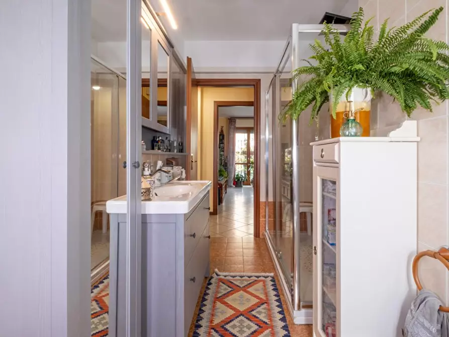 Immagine 26 di Appartamento in vendita  a Bergamo