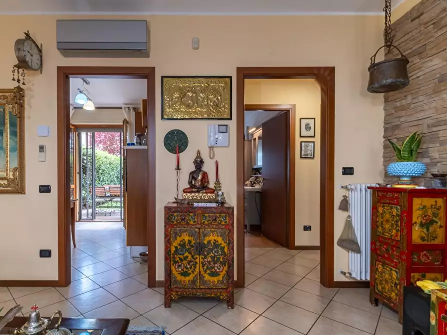 Immagine 7 di Appartamento in vendita  a Bergamo