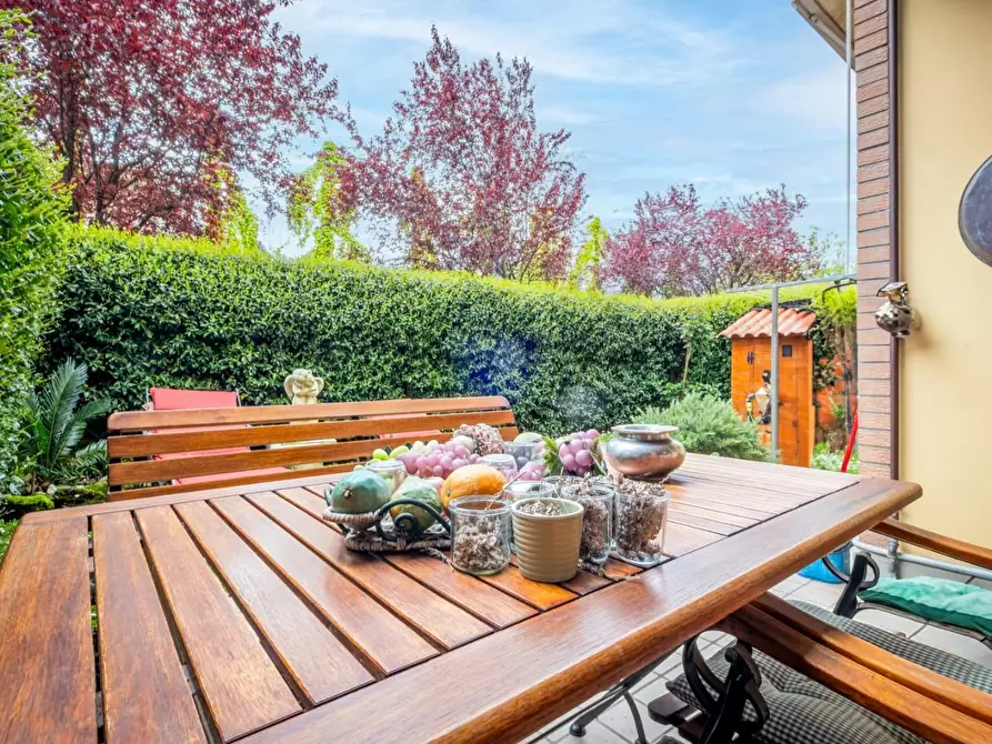 Immagine 17 di Appartamento in vendita  a Bergamo