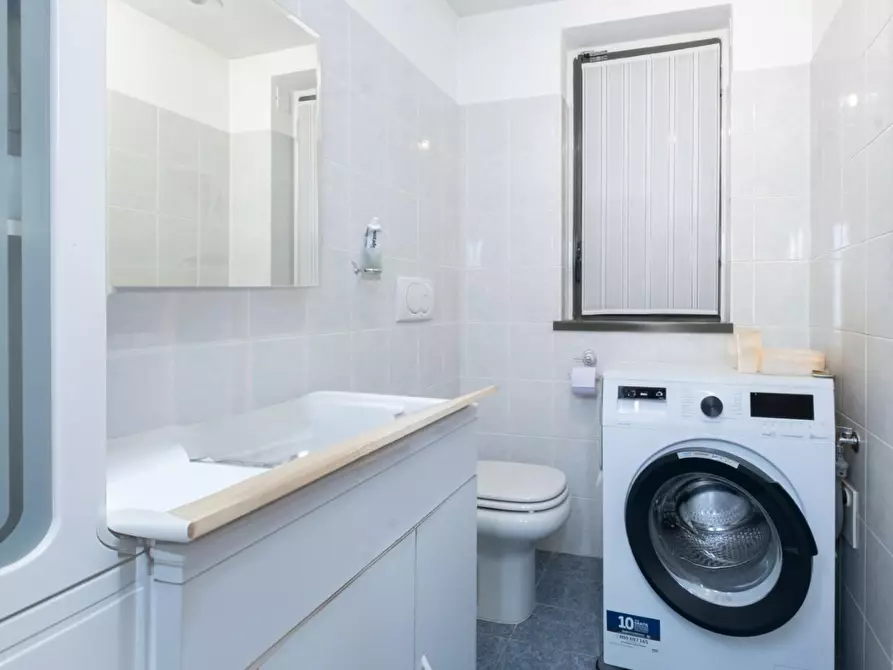 Immagine 34 di Appartamento in vendita  a Bergamo