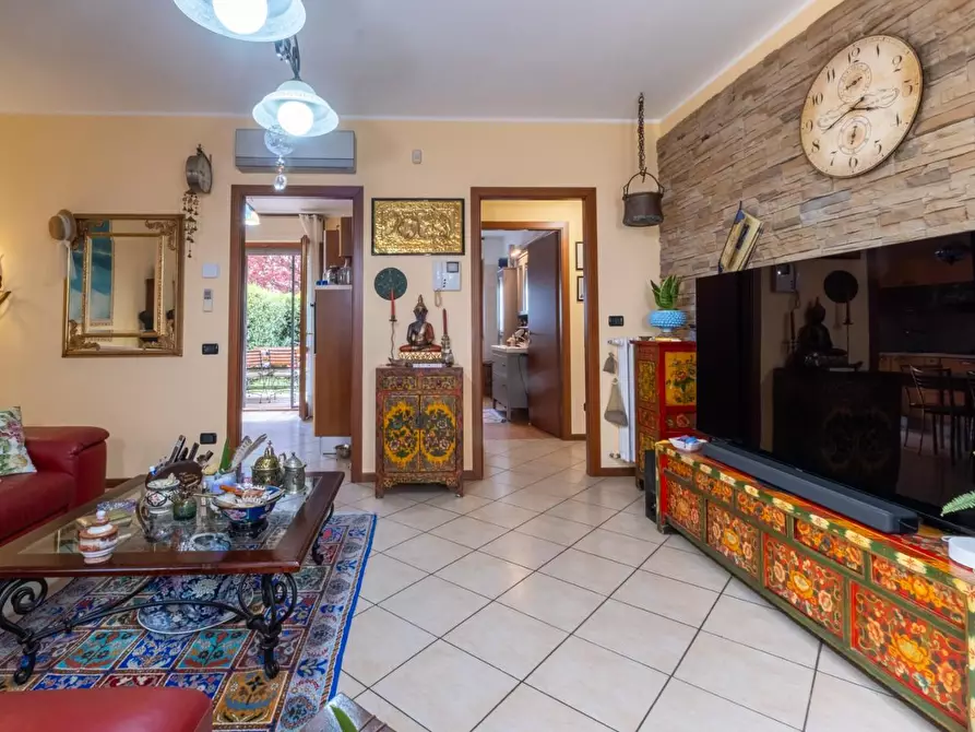 Immagine 11 di Appartamento in vendita  a Bergamo