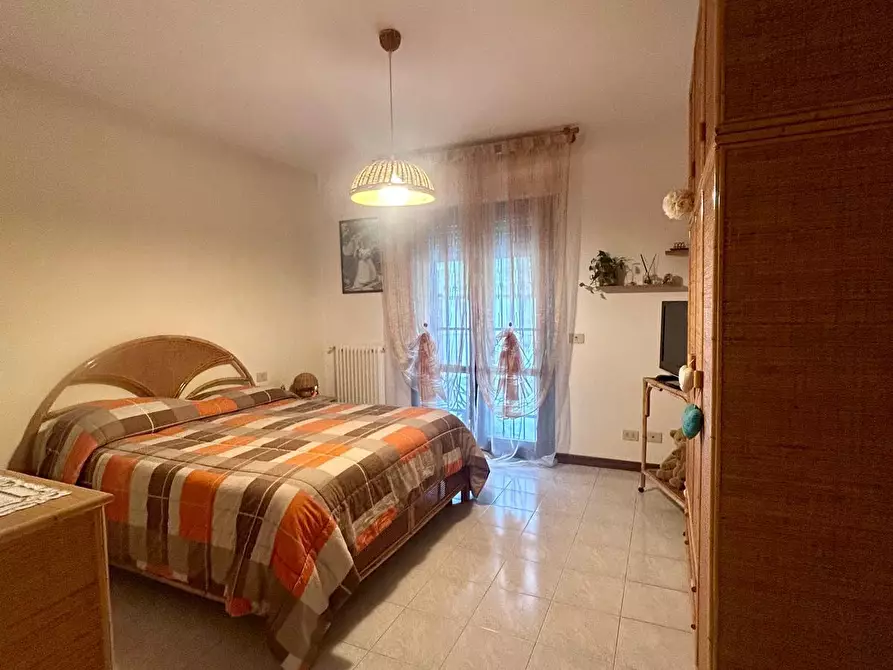 Immagine 15 di Appartamento in vendita  a Licciana Nardi