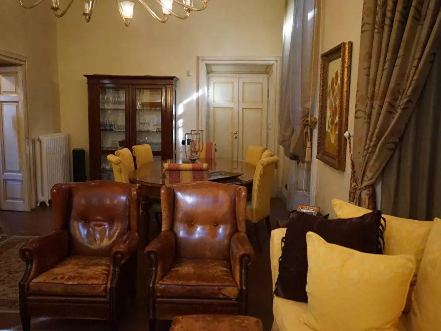 Immagine 18 di Casa semindipendente in vendita  a Carrara