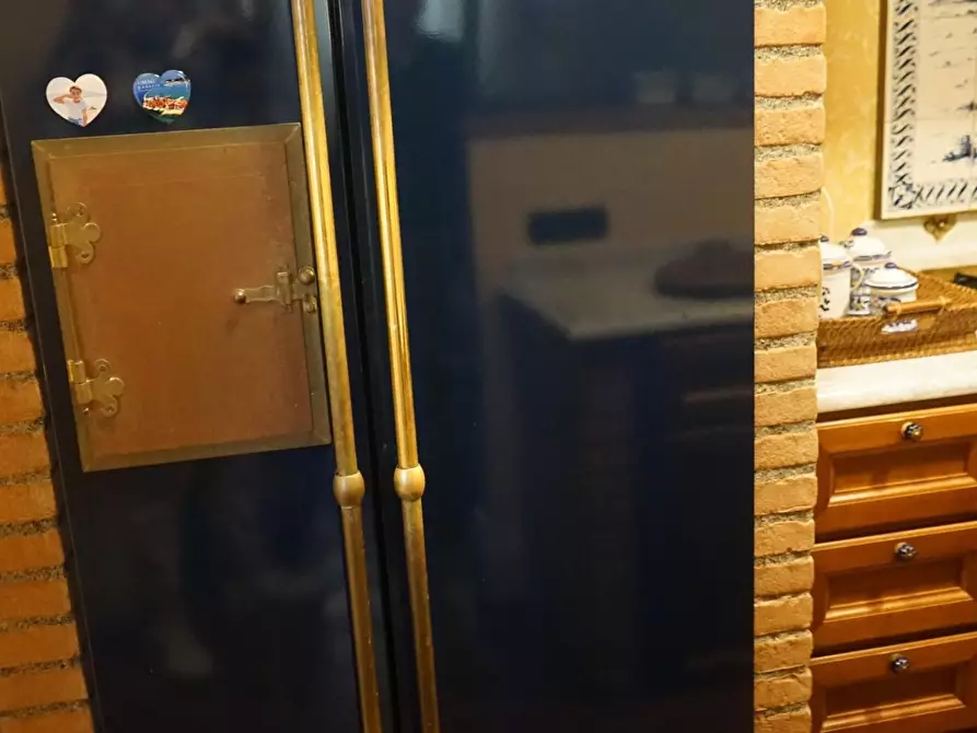 Immagine 10 di Casa semindipendente in vendita  a Carrara