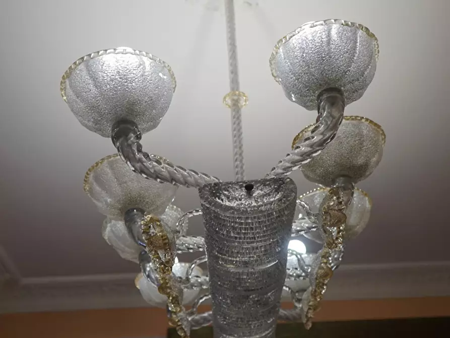 Immagine 50 di Casa semindipendente in vendita  a Carrara