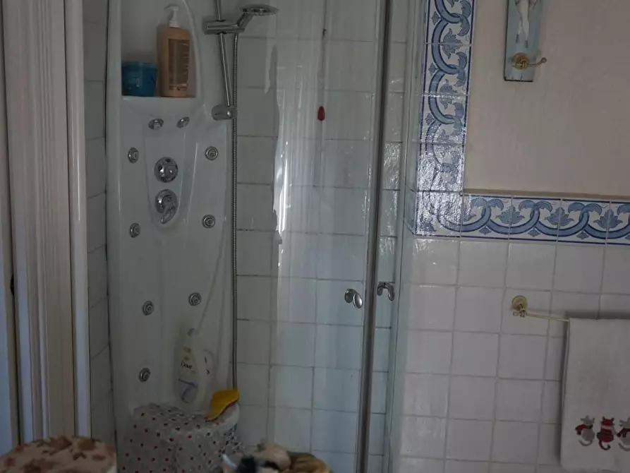 Immagine 46 di Casa semindipendente in vendita  a Carrara
