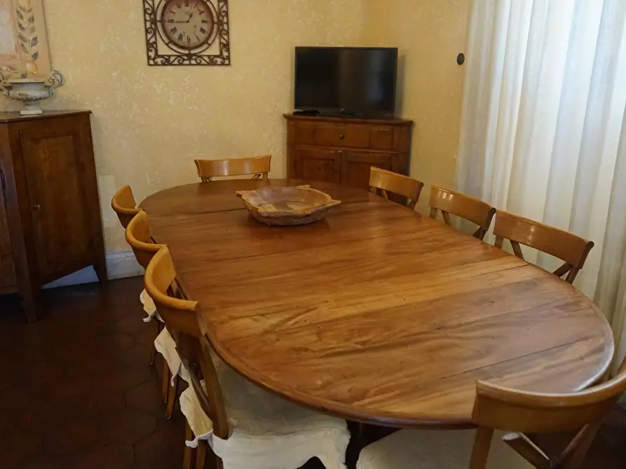 Immagine 3 di Casa semindipendente in vendita  a Carrara