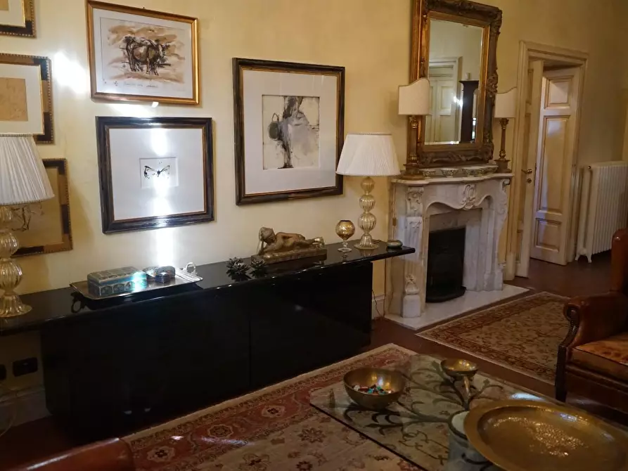 Immagine 17 di Casa semindipendente in vendita  a Carrara