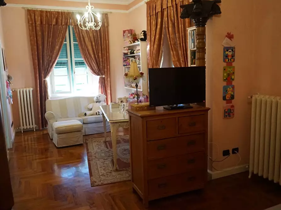 Immagine 43 di Casa semindipendente in vendita  a Carrara