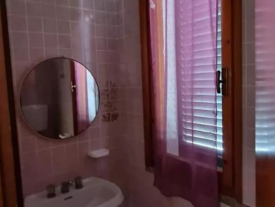 Immagine 13 di Appartamento in vendita  a Pisa