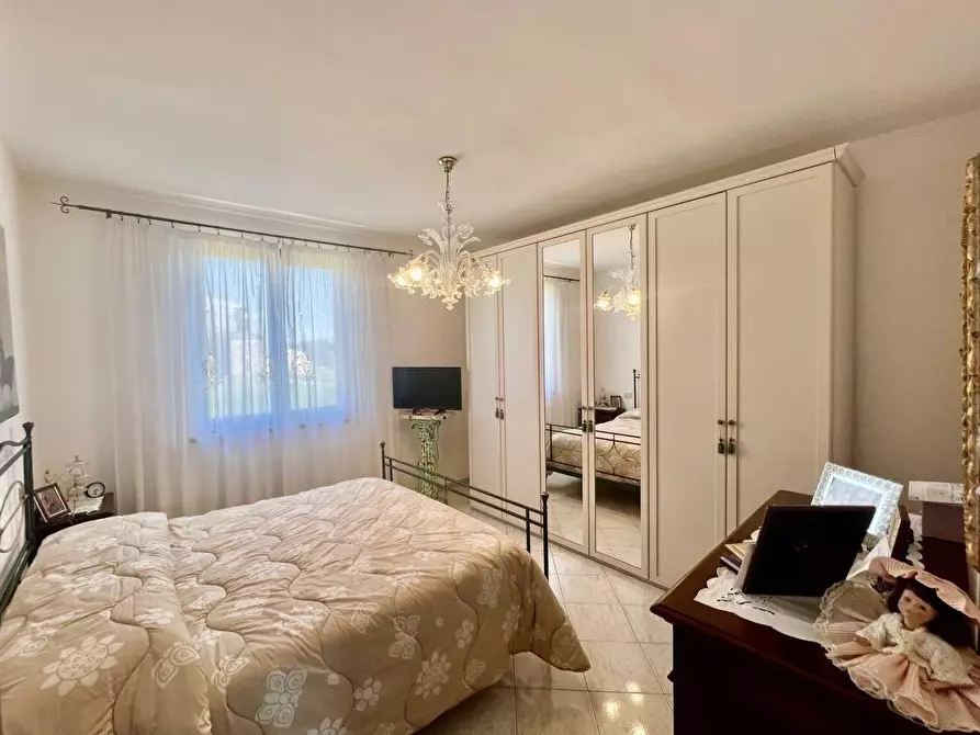 Immagine 8 di Porzione di casa in vendita  a San Giuliano Terme