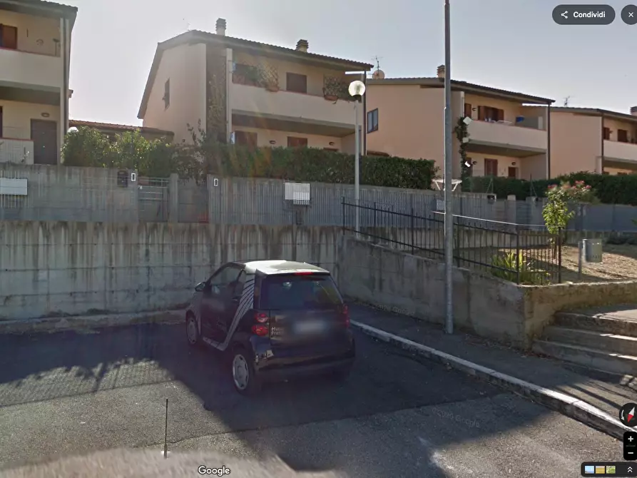 Immagine 2 di Villetta a schiera in vendita  a Scansano