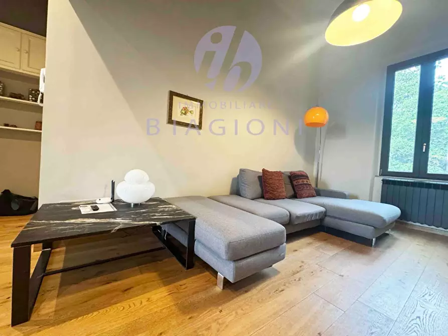 Immagine 9 di Appartamento in vendita  a Pietrasanta