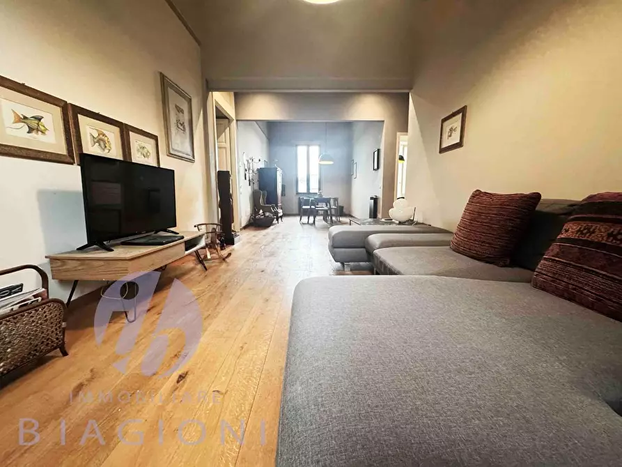 Immagine 10 di Appartamento in vendita  a Pietrasanta