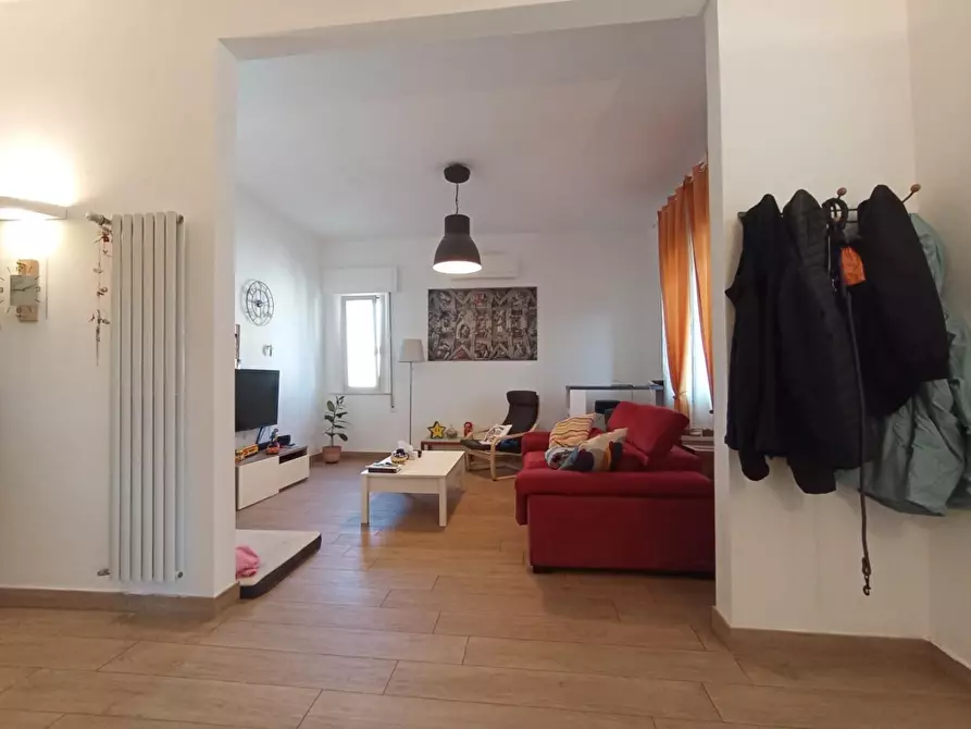 Immagine 4 di Casa bifamiliare in vendita  a Cascina