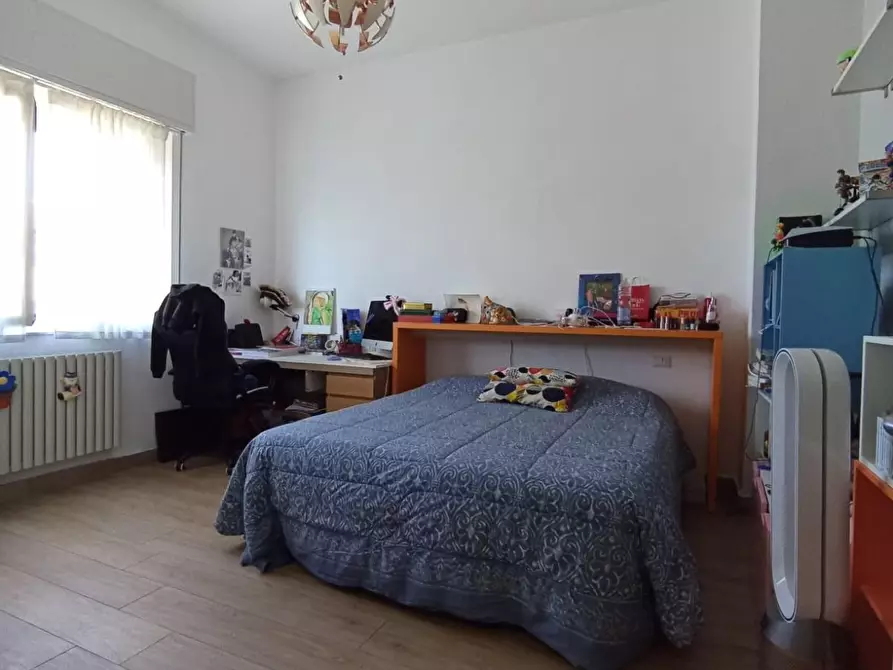 Immagine 26 di Casa bifamiliare in vendita  a Cascina