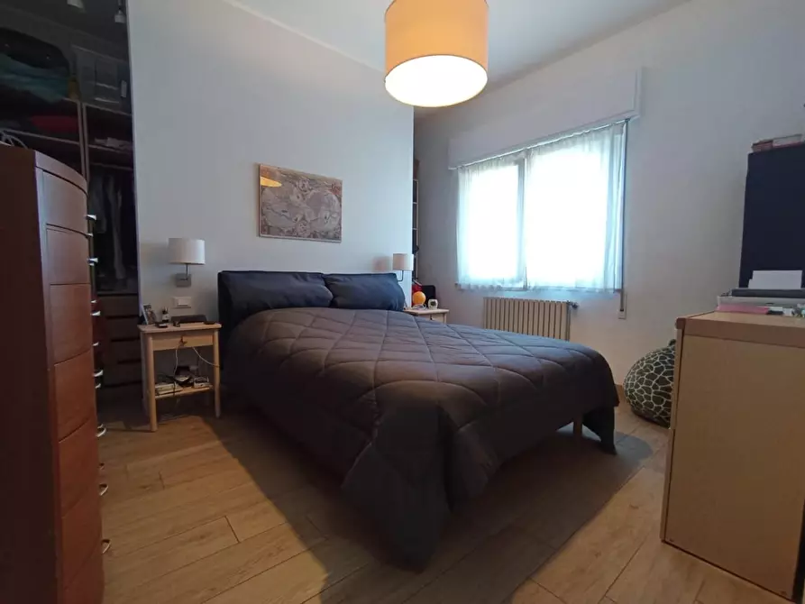 Immagine 33 di Casa bifamiliare in vendita  a Cascina