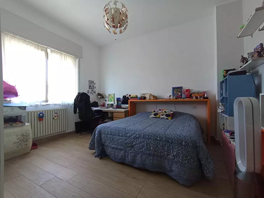 Immagine 27 di Casa bifamiliare in vendita  a Cascina