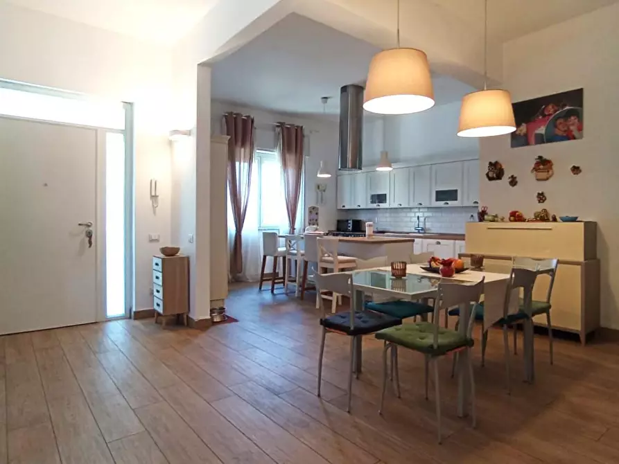 Immagine 18 di Casa bifamiliare in vendita  a Cascina