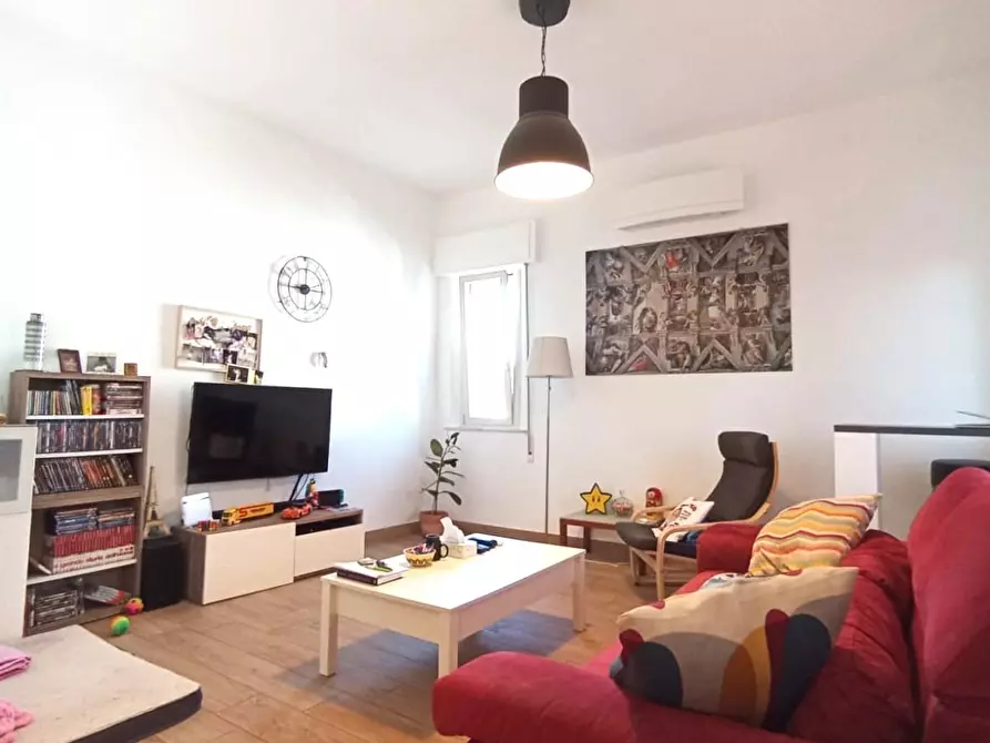 Immagine 7 di Casa bifamiliare in vendita  a Cascina