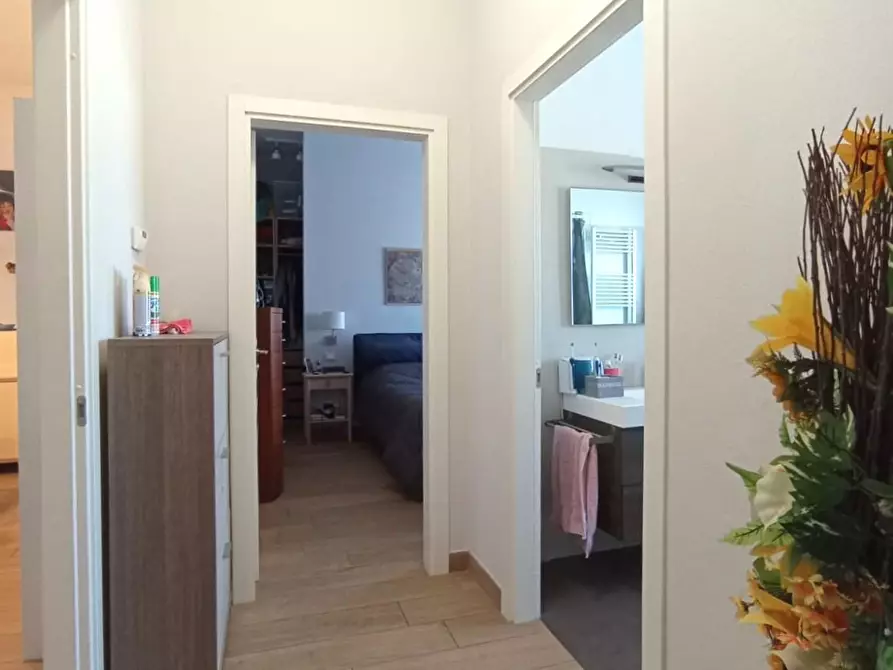 Immagine 22 di Casa bifamiliare in vendita  a Cascina