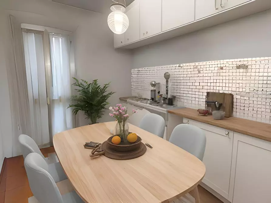 Immagine 9 di Villa in vendita  a Pisa