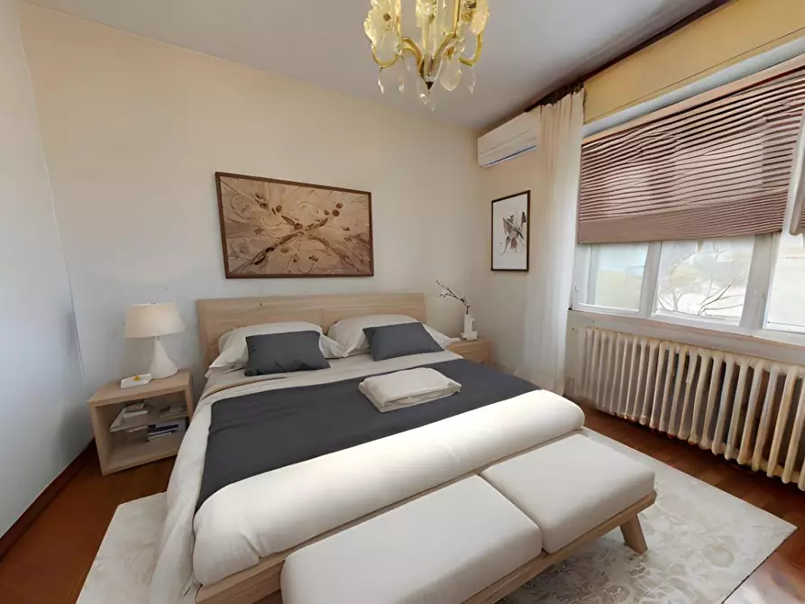 Immagine 15 di Villa in vendita  a Pisa