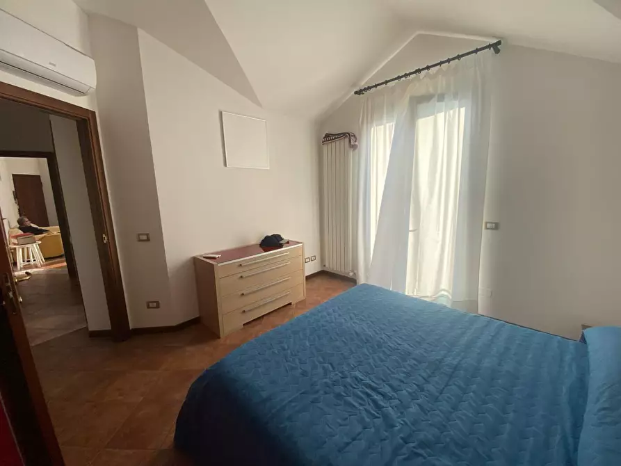 Immagine 19 di Appartamento in affitto  a Lucca