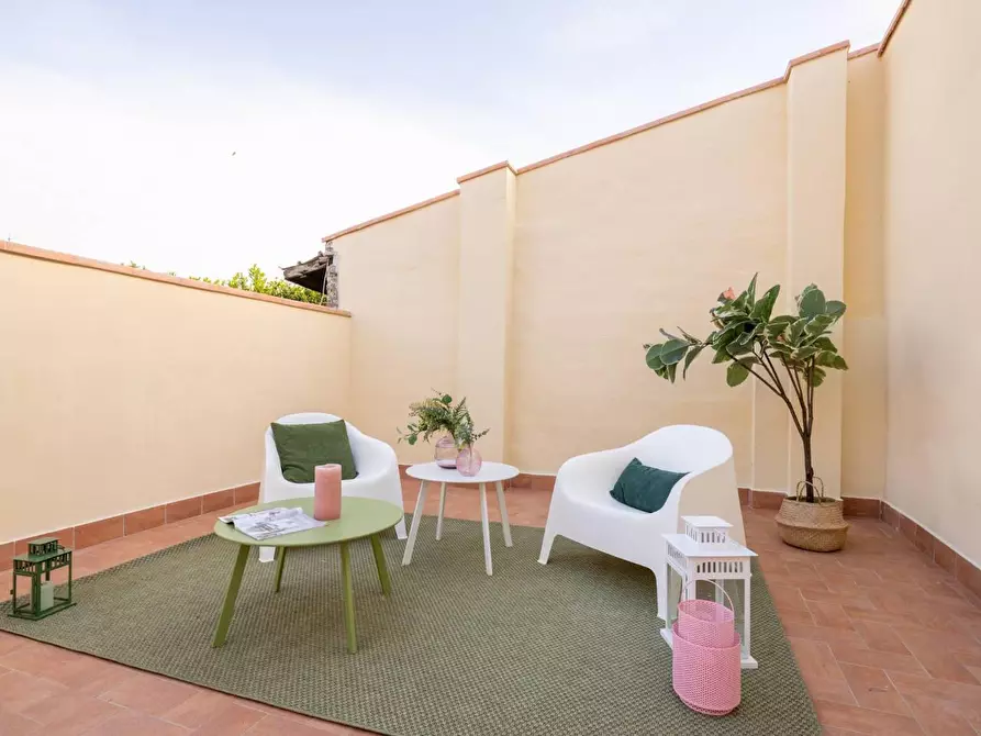 Immagine 15 di Terratetto in vendita  a Pisa