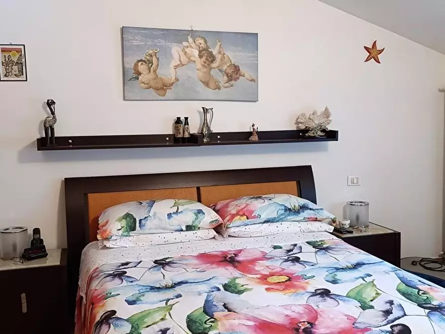 Immagine 21 di Casa semindipendente in vendita  a Castelnuovo Magra