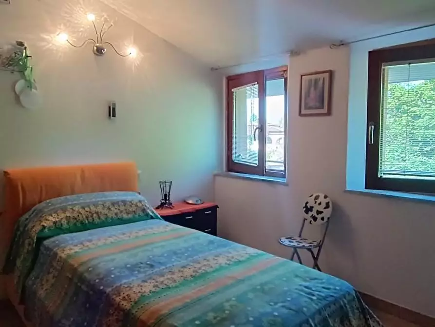 Immagine 33 di Casa semindipendente in vendita  a Castelnuovo Magra