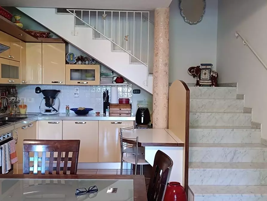 Immagine 37 di Casa semindipendente in vendita  a Castelnuovo Magra