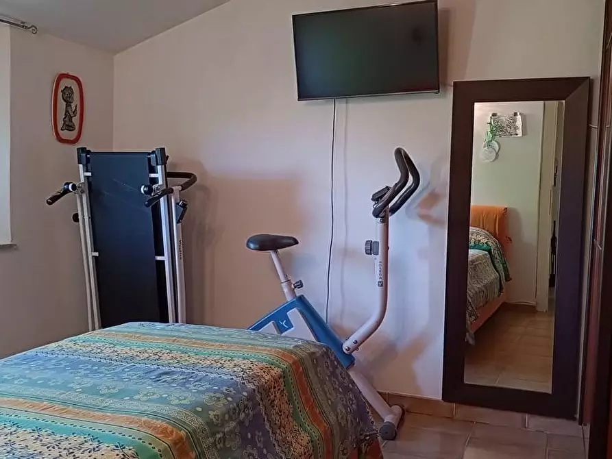 Immagine 25 di Casa semindipendente in vendita  a Castelnuovo Magra