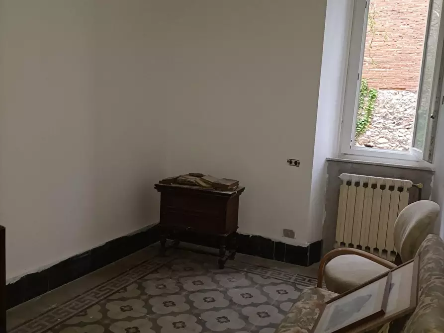 Immagine 6 di Appartamento in vendita  a Carrara