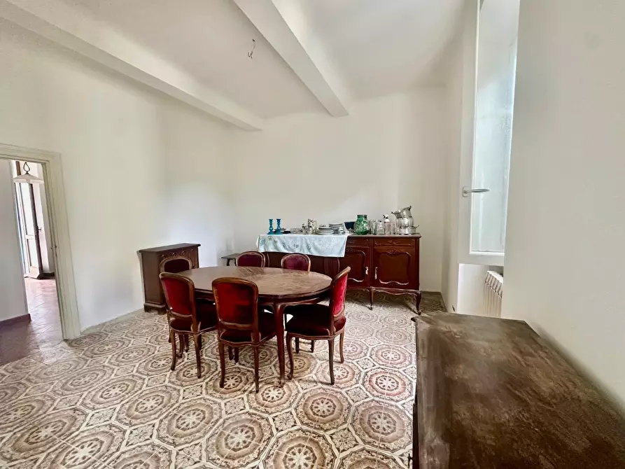 Immagine 8 di Appartamento in vendita  a Carrara