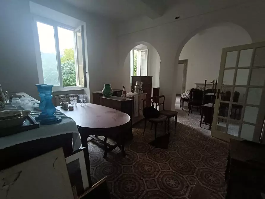 Immagine 3 di Appartamento in vendita  a Carrara