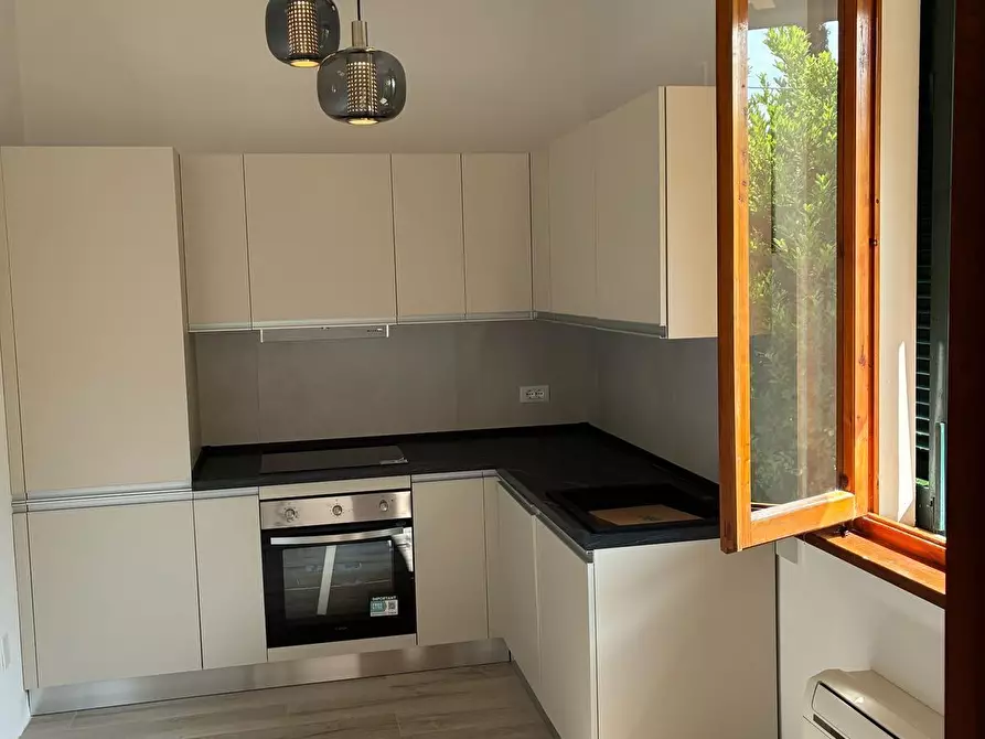 Immagine 3 di Casa indipendente in affitto  a Empoli