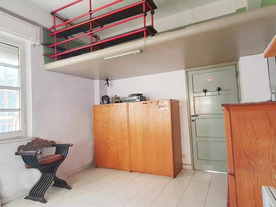 Immagine 14 di Appartamento in vendita  a Massa