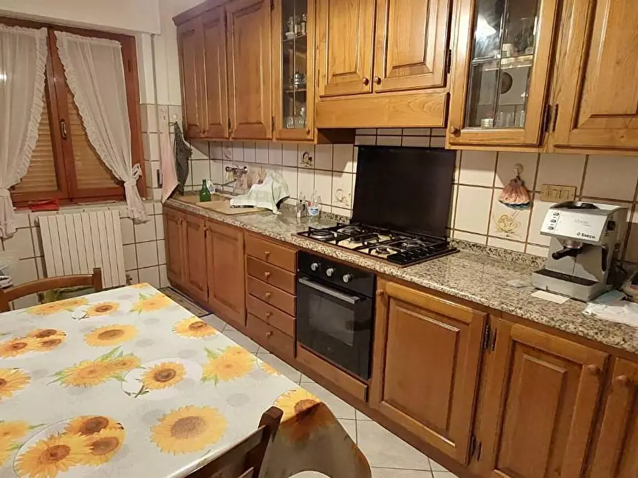 Immagine 4 di Porzione di casa in vendita  a Crespina Lorenzana