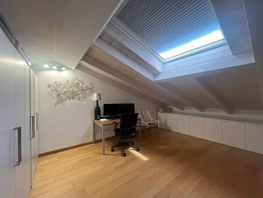 Immagine 21 di Villetta a schiera in vendita  a Vecchiano