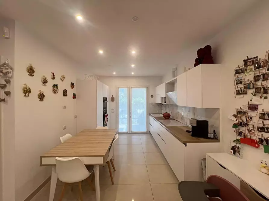 Immagine 5 di Villetta a schiera in vendita  a Vecchiano