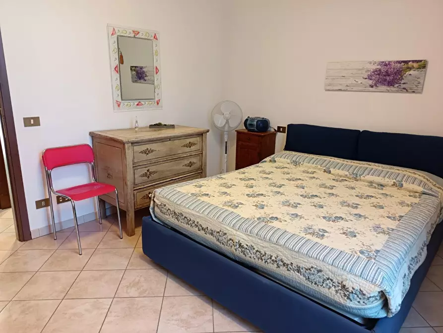 Immagine 13 di Appartamento in vendita  a Rosignano Marittimo