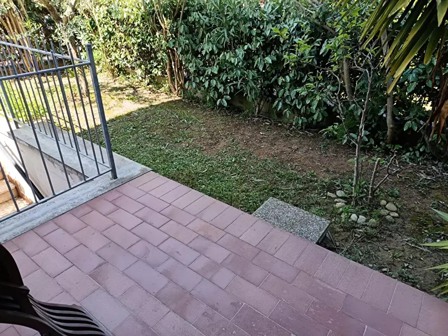 Immagine 21 di Appartamento in vendita  a Rosignano Marittimo