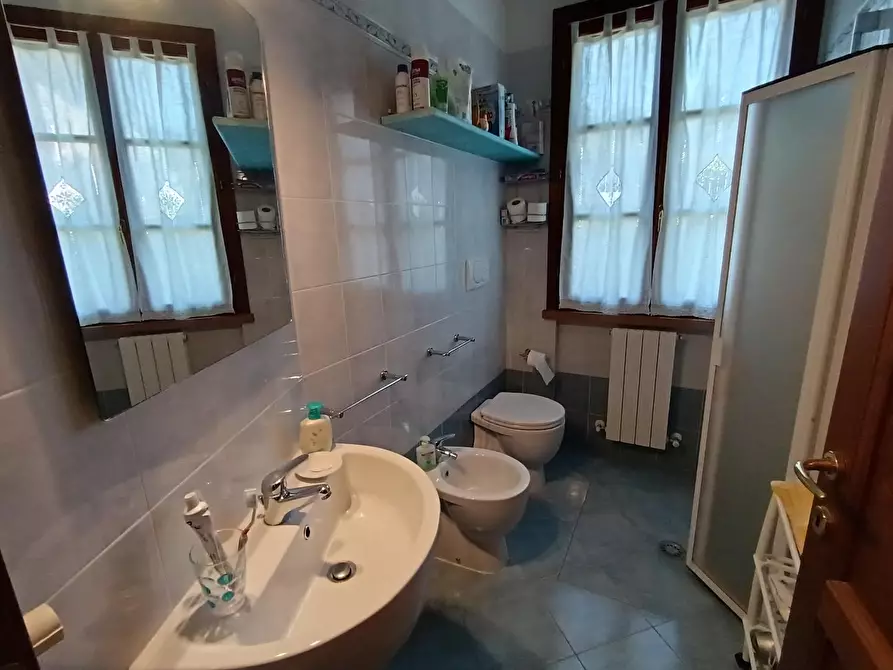 Immagine 19 di Appartamento in vendita  a Rosignano Marittimo