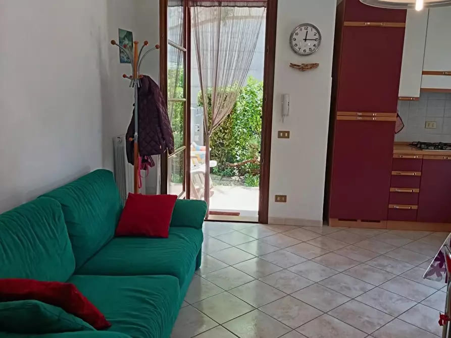 Immagine 8 di Appartamento in vendita  a Rosignano Marittimo